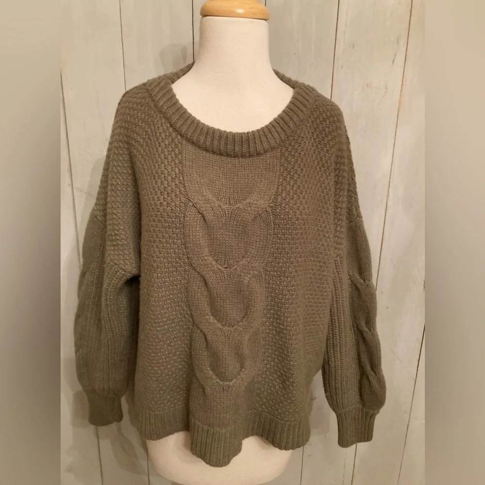 J Crew Cable‎ Knit Balloon Sleeve Sweater Textured Olive Army Green M￼ Oversized